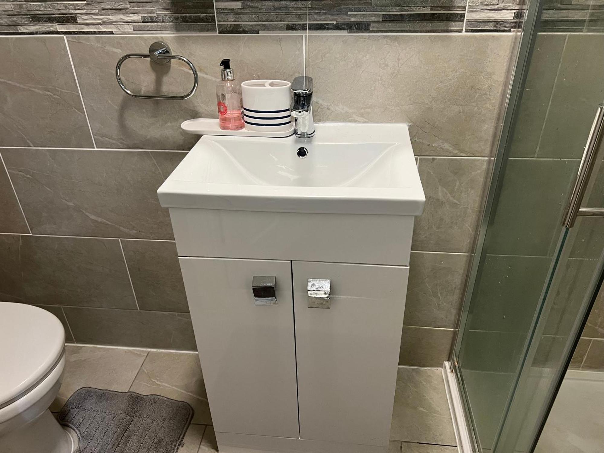 ברמינגהאם Hams Rest Place - Strictly Only One Guest Allowed In One Room A Second Accompanying Person Will Not Be Allowed Into The Property מראה חיצוני תמונה