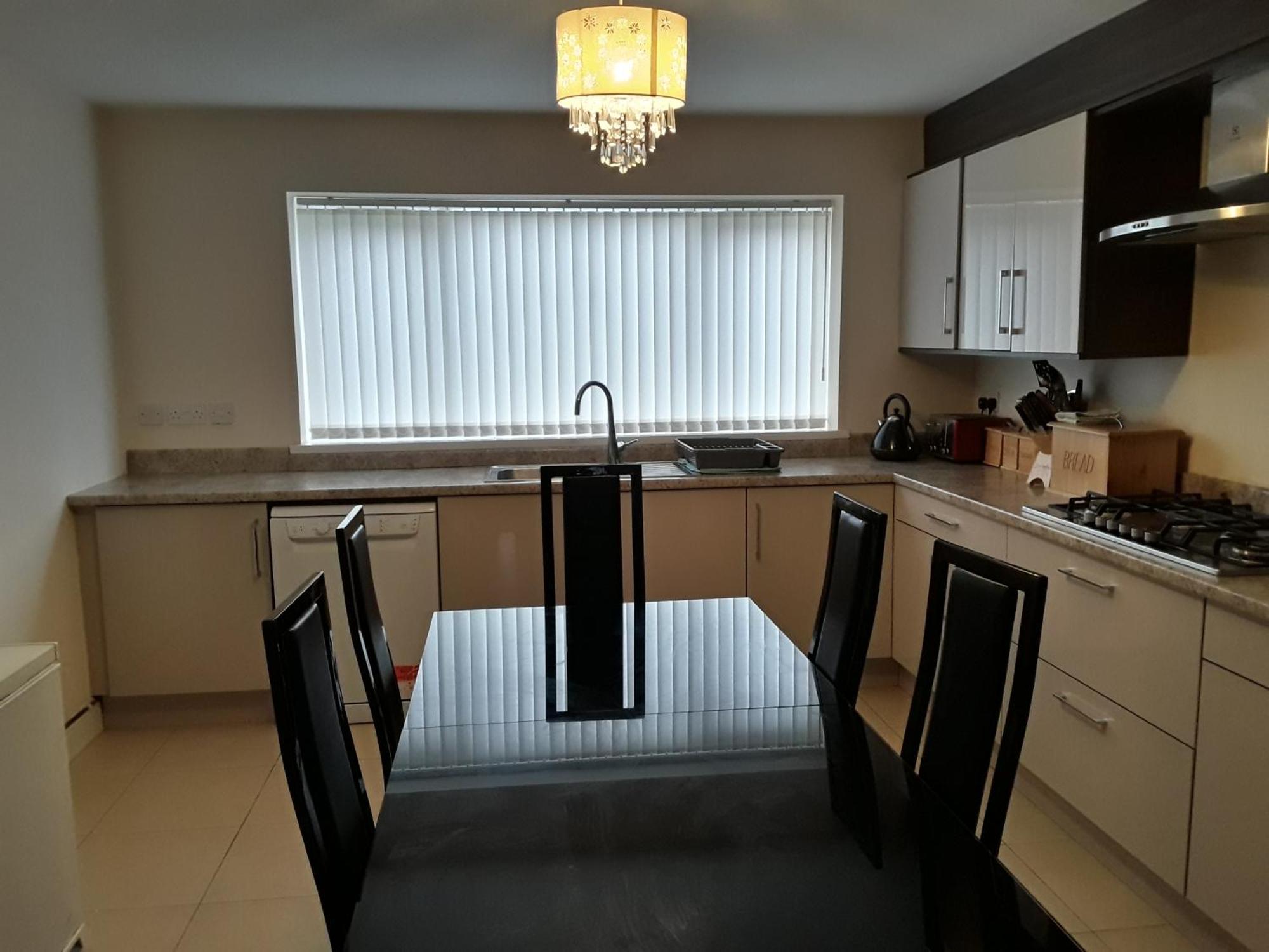 ברמינגהאם Hams Rest Place - Strictly Only One Guest Allowed In One Room A Second Accompanying Person Will Not Be Allowed Into The Property מראה חיצוני תמונה