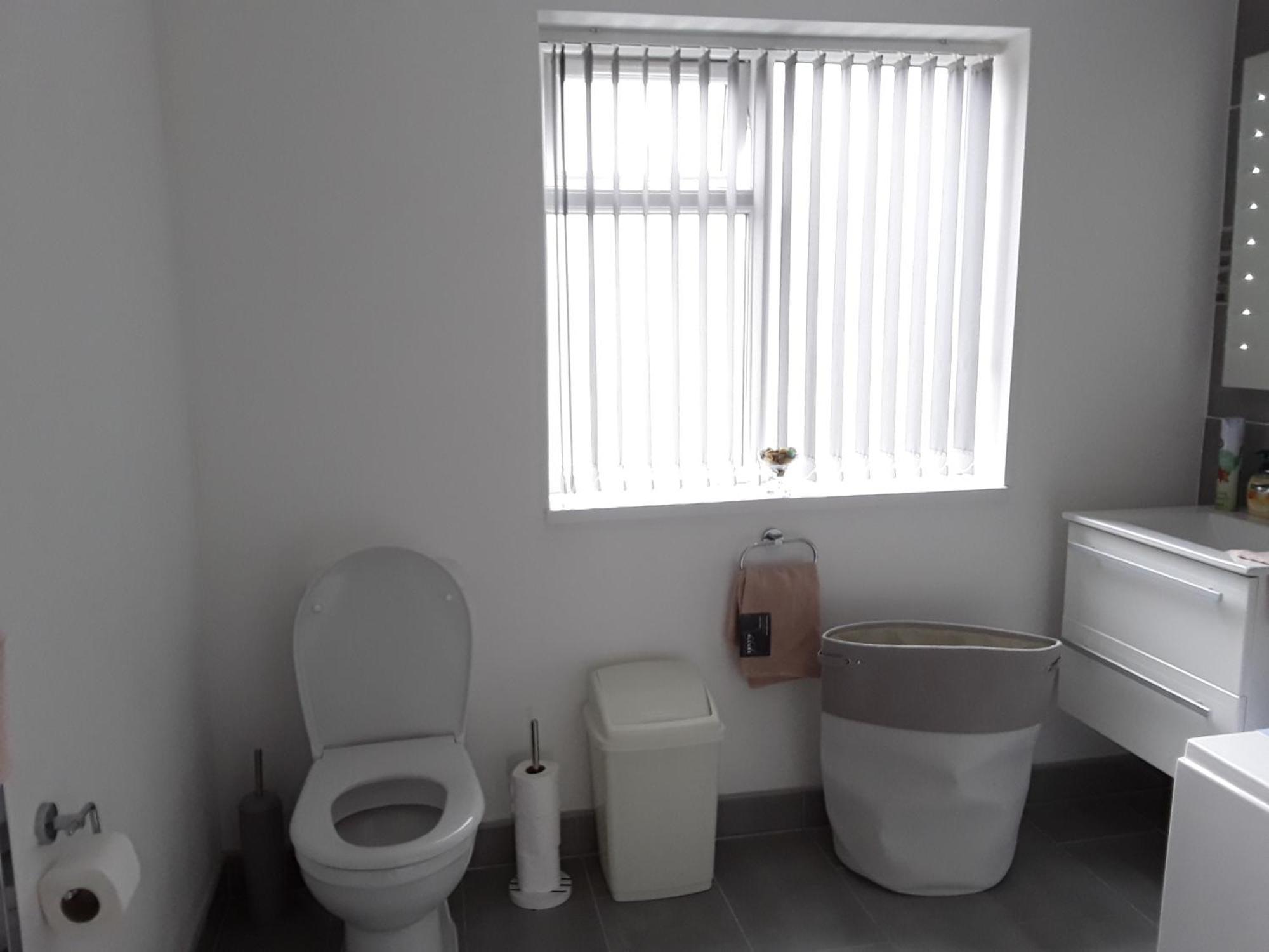ברמינגהאם Hams Rest Place - Strictly Only One Guest Allowed In One Room A Second Accompanying Person Will Not Be Allowed Into The Property מראה חיצוני תמונה